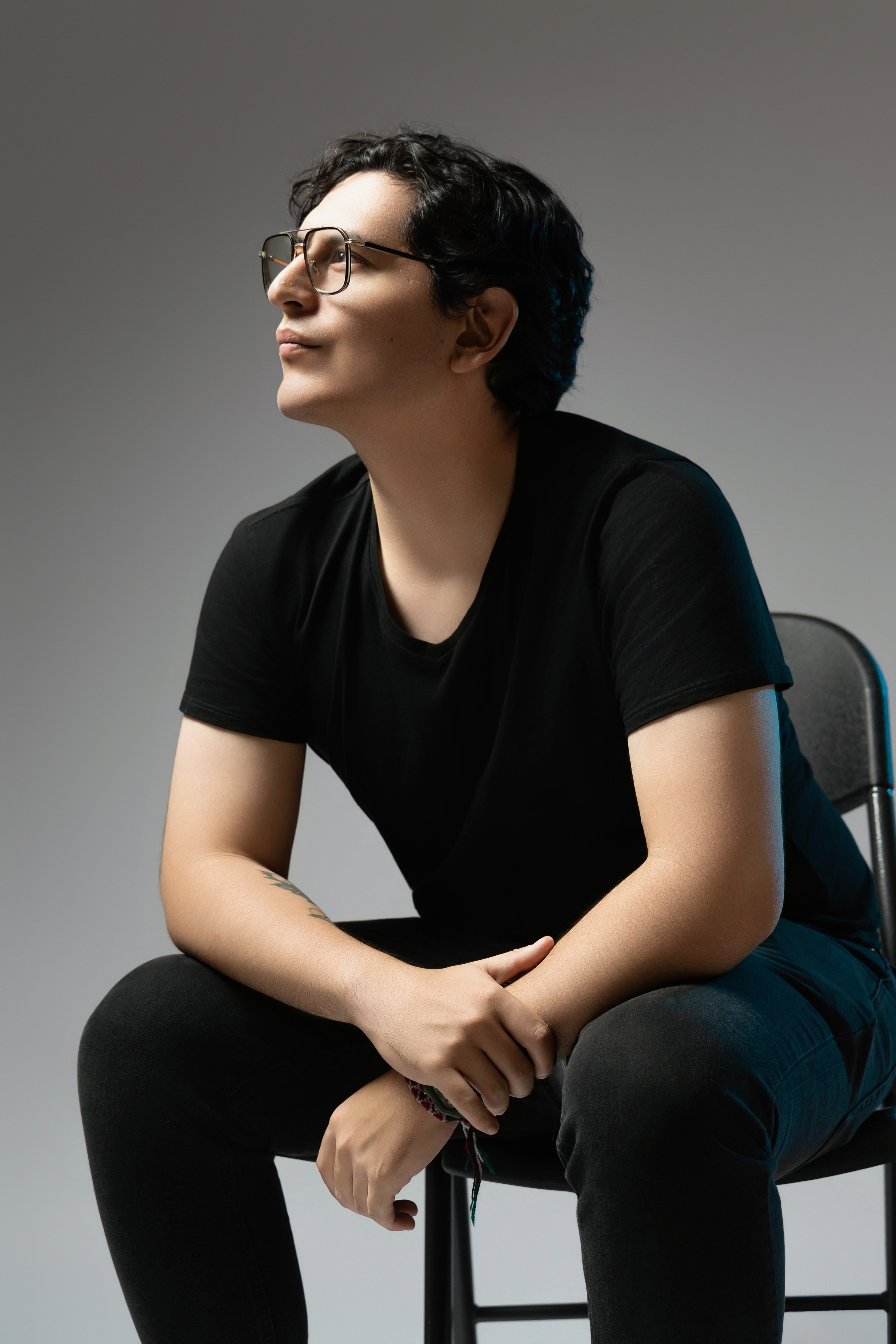 Capelgeuse studio portrait
